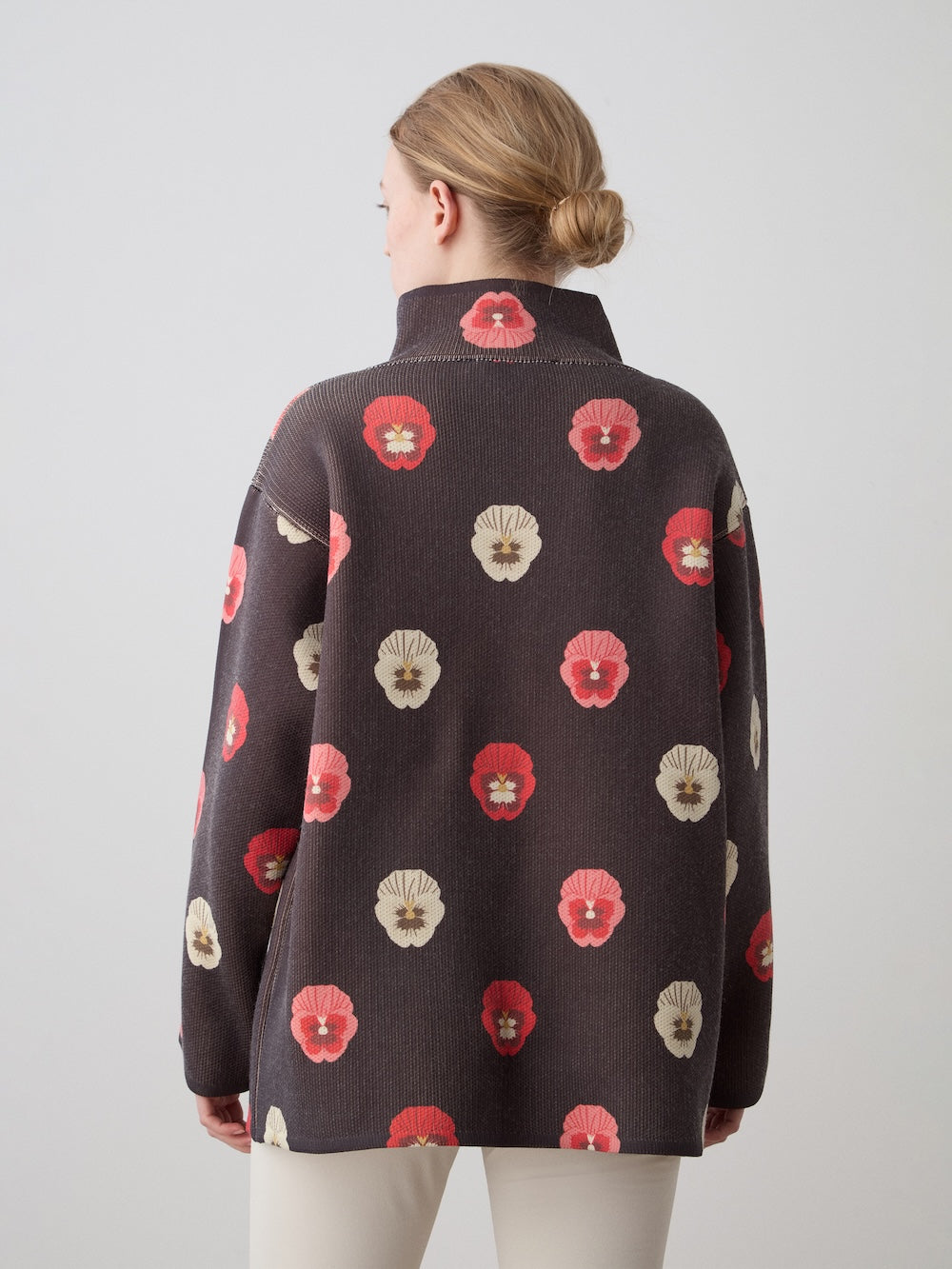 WN x Markarian Jacket women