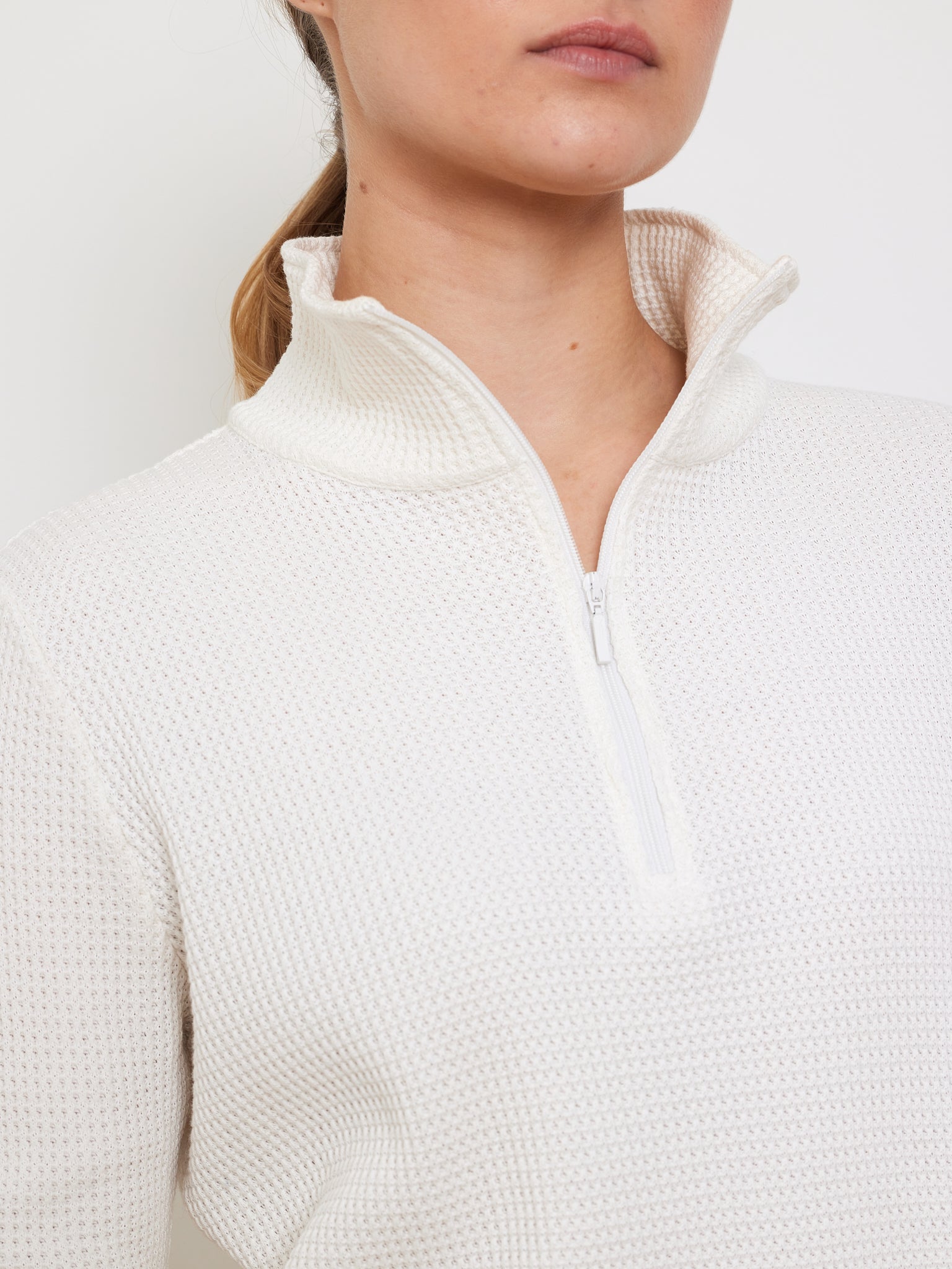 Waffle Zipped Sweater Women